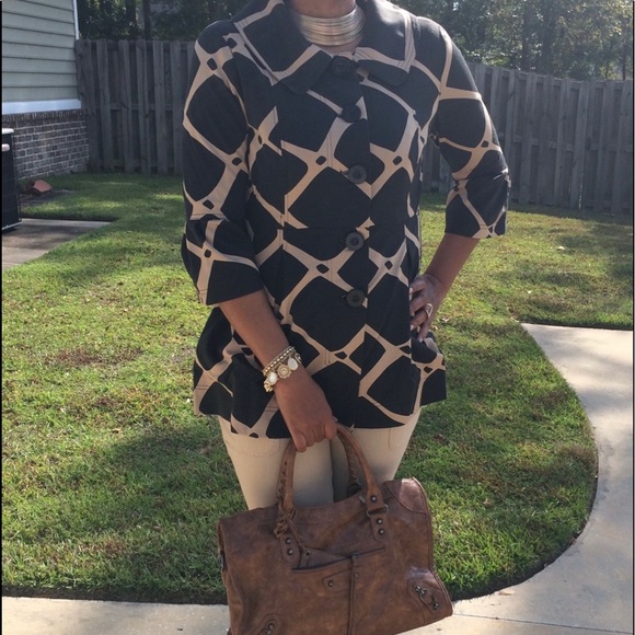 Brown and tan business jacket - Picture 2 of 5